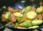 ナーベラー　ンブシー（へちまの味噌煮）　調理手順2